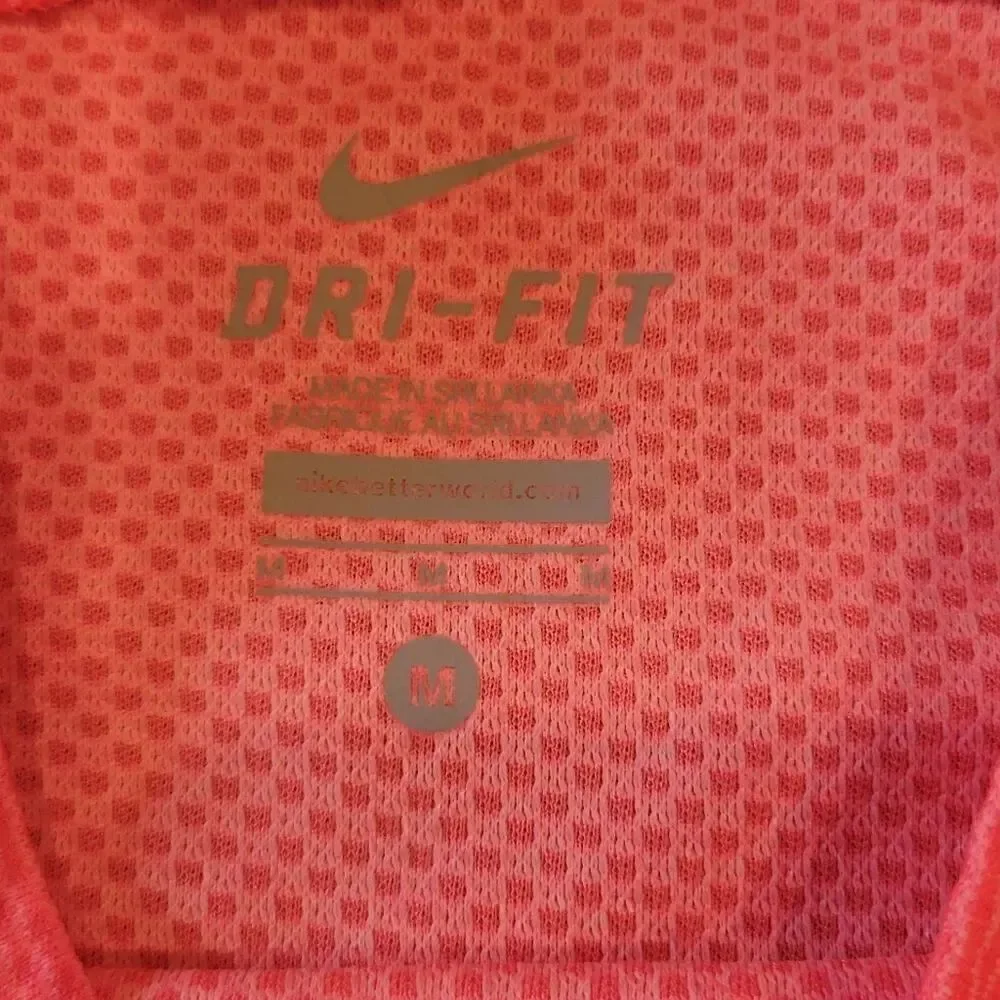 NWOT Nike AeroReact Women's Running long sleeve shirt M
